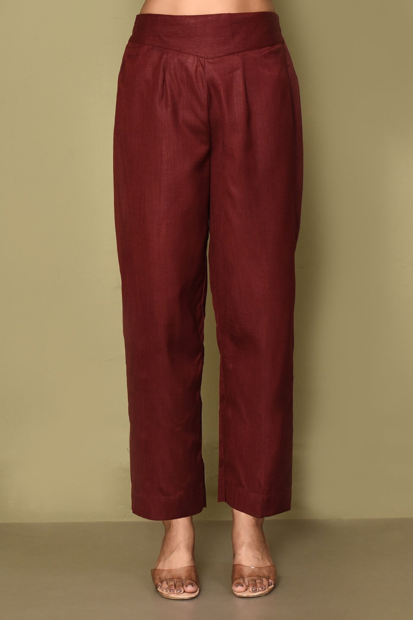 Maroon Cotton Solid V-Neck Kurta with Stand Collar & Matching Straight Pants