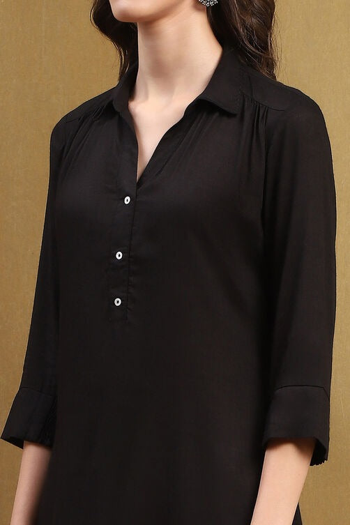 Black Rayon Straight Short Kurti with Shirt Collar & Button Detailing